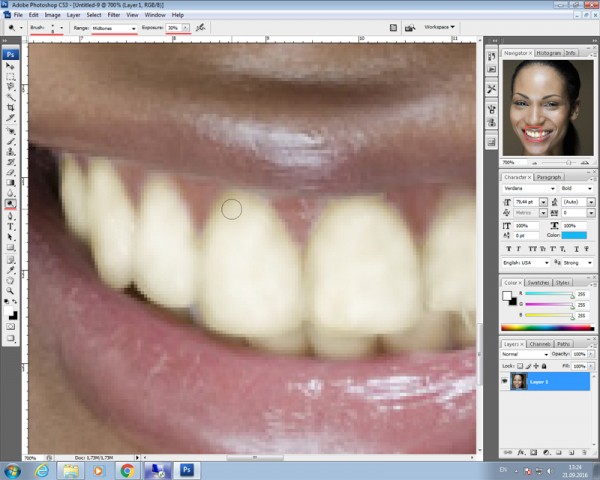 Способы отбеливания зубов в Фотошопе