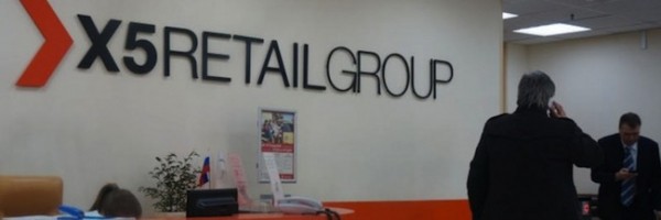 Fivepost ru. X5 Retail Group логотип 2021. X5 Retail Group логотип 2020. X5 Retail Group новый логотип. Дмитрий Медведев x5 Retail Group.